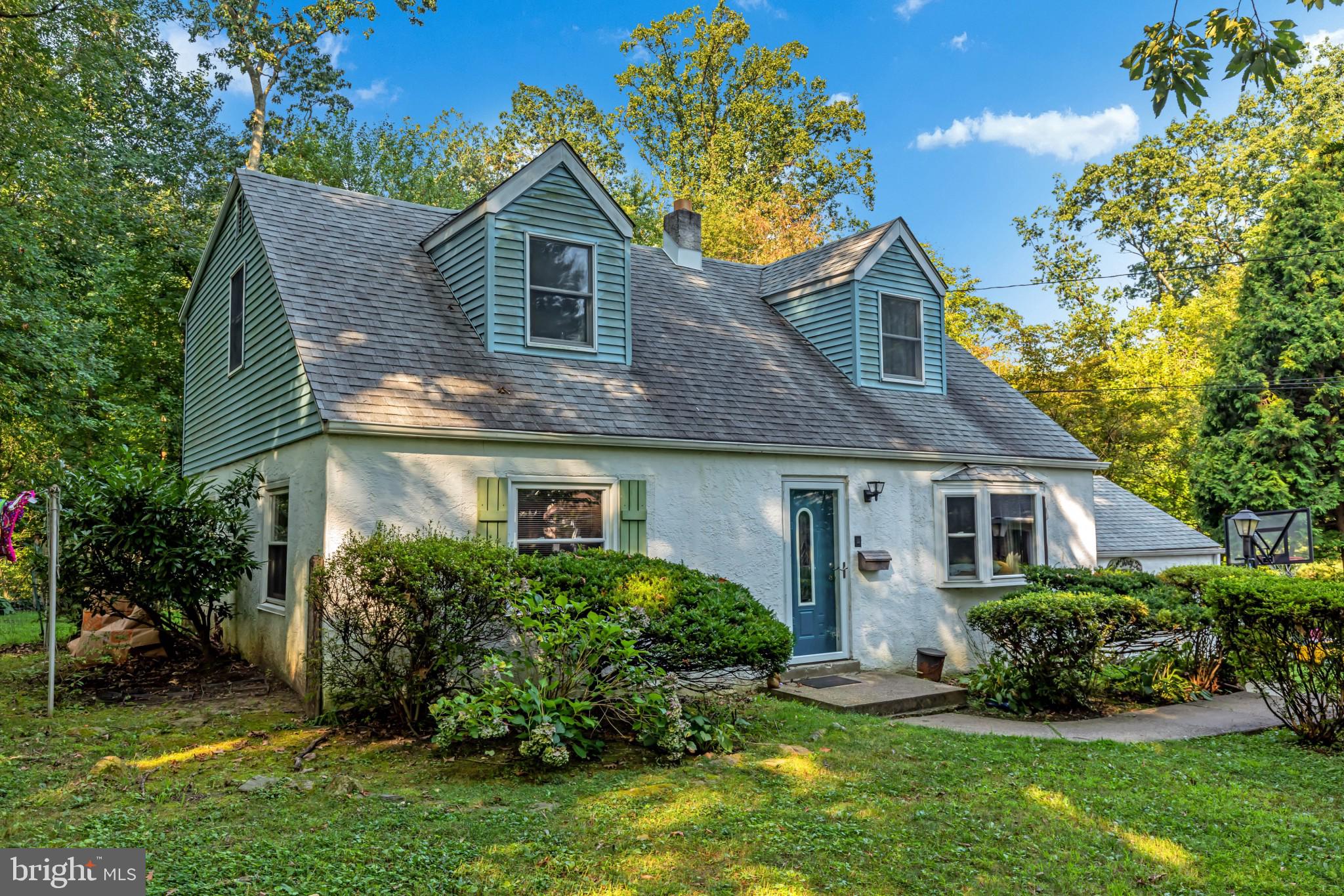 332 Locust Road Glenside, PA 19038 - Photo 3 of 30 Gallery Image 3