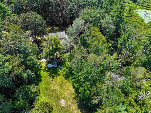 $649,000 | 85 Checkerberry Lane, Henniker, NH 03242