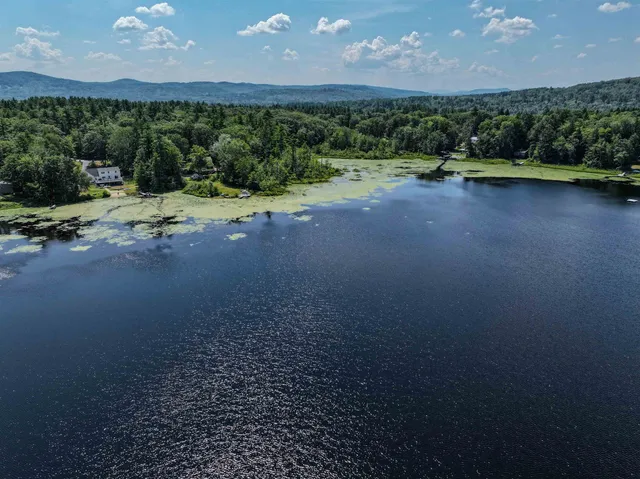 $649,000 | 85 Checkerberry Lane, Henniker, NH 03242