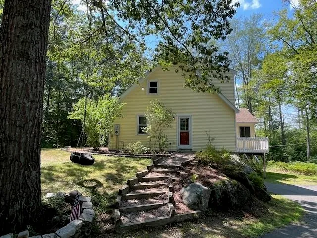 $649,000 | 85 Checkerberry Lane, Henniker, NH 03242