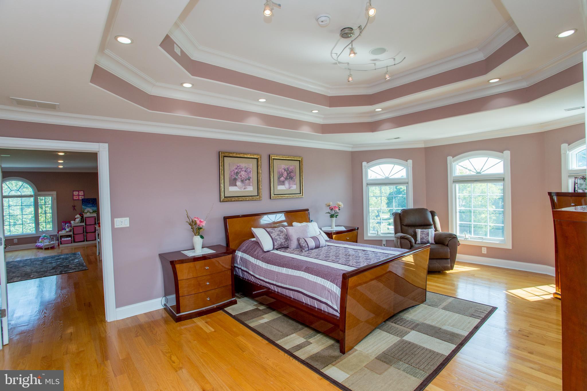 95 Rummel Road Milford, NJ 08848 - Photo 38 of 62 Stylish, opulent, & elegant owner's suite!