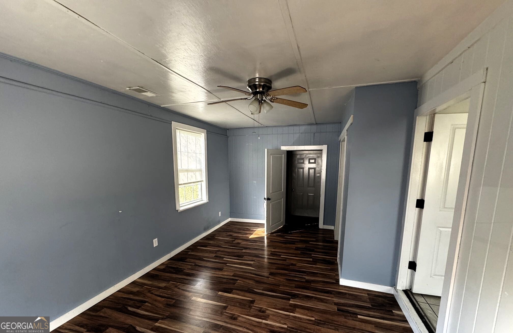1614 Kendall Road Rocky Face, GA 30740 - Photo 6 of 10 a view of an entryway
