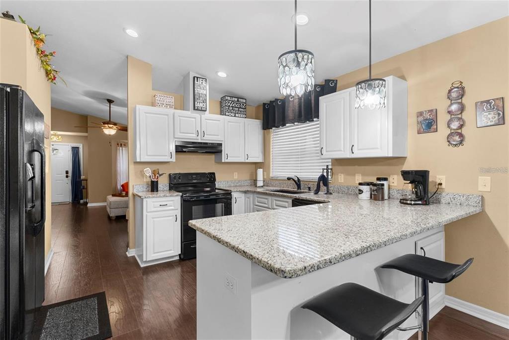 2144 Hatteras Point Lakeland, FL 33813 - Photo 6 of 28