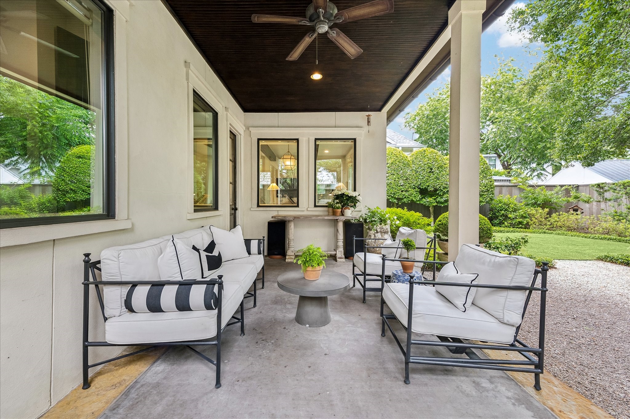 104 Moss Street Houston, TX 77009 - Photo 25 of 28