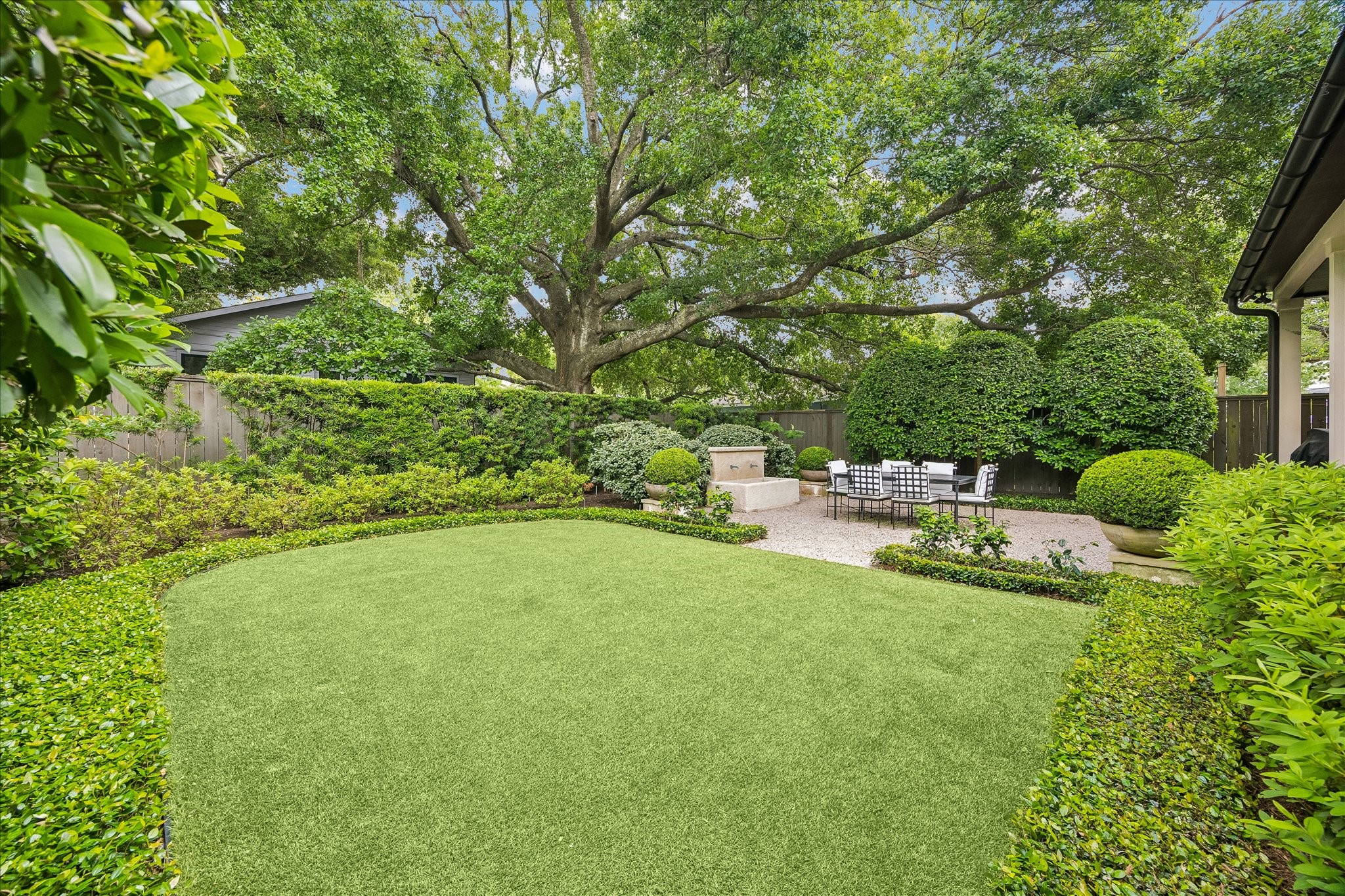 104 Moss Street Houston, TX 77009 - Photo 5 of 28