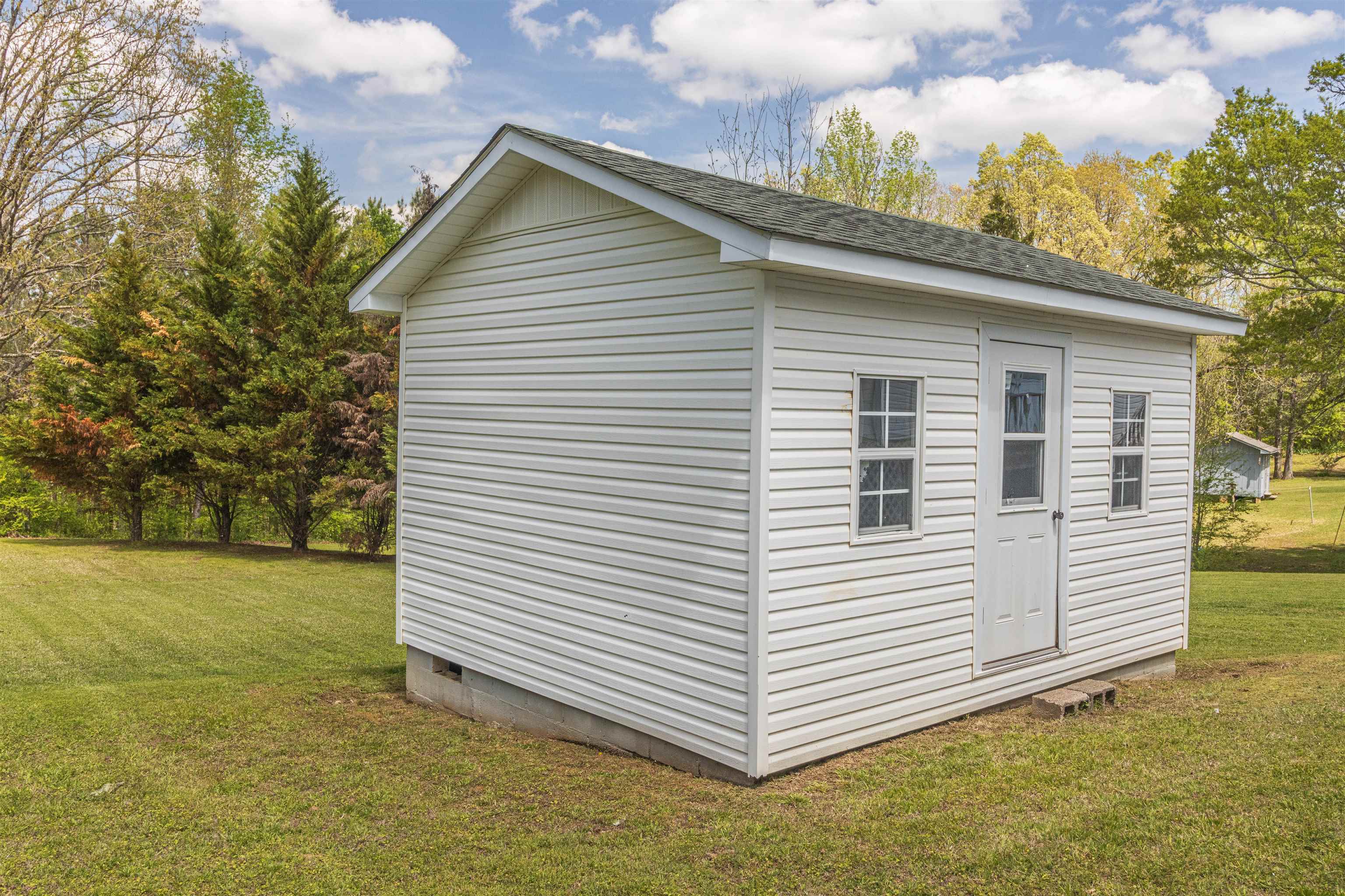 2119 Dunaway Road Selmer, TN 38375 - Photo 30 of 32 Gallery Image 30