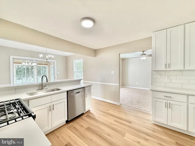 a view of an entryway