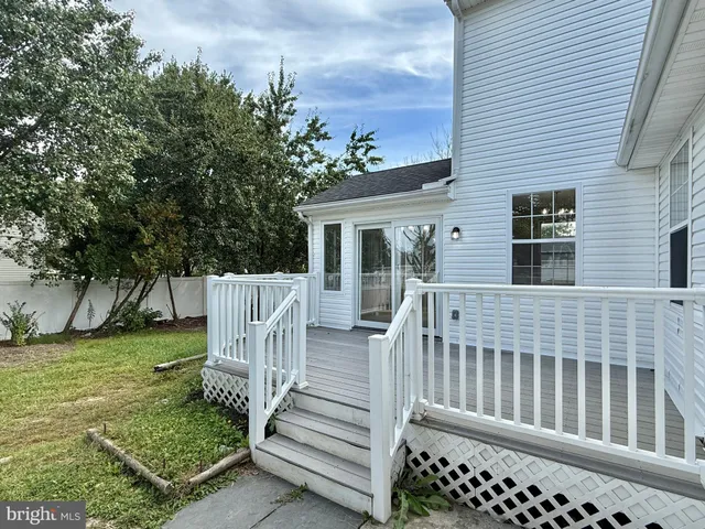 $399,900 | 161 Deschler Boulevard, Clayton, NJ 08312