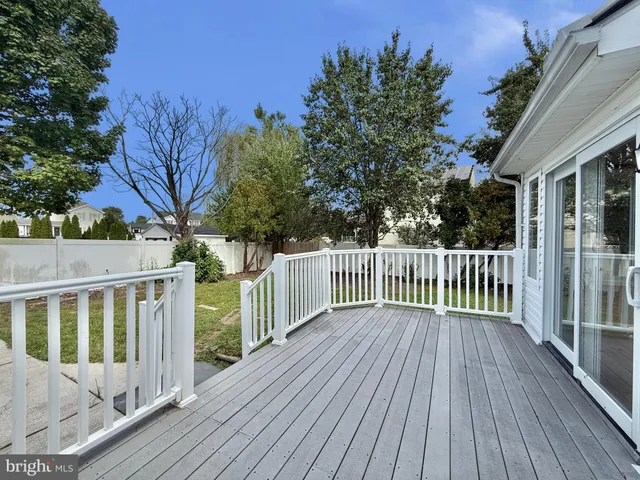 $399,900 | 161 Deschler Boulevard, Clayton, NJ 08312