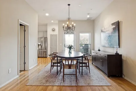 $685,000 | 4412 McKinney Avenue, Unit 10, Dallas, TX 75205