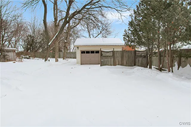 $139,900 | 660 Cooper Street, Watertown, NY 13601