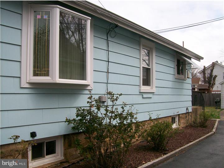 115 West Forrestview Road Brookhaven, PA 19015 - Photo 4 of 19 Gallery Image 4