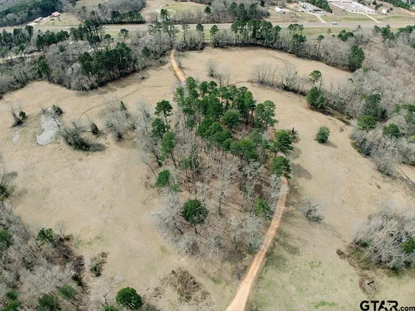 $2,300,000 | 1425 Highway 300, Gilmer, TX 75645