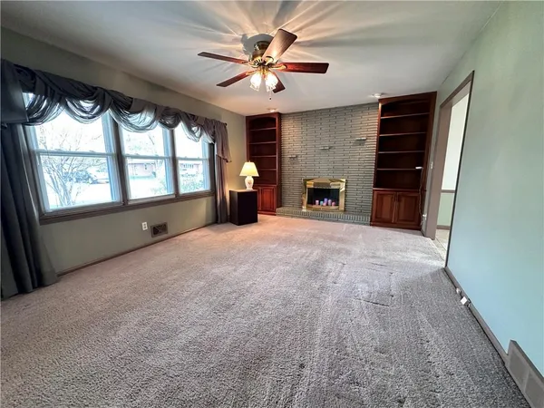 $280,000 | 12121 East 39th Terrace South, Independence, MO 64052