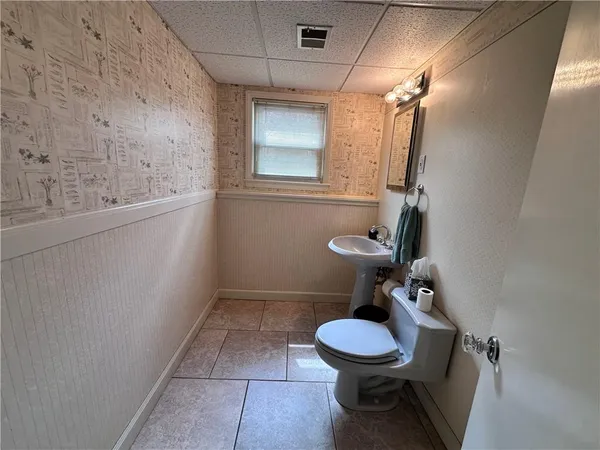 $280,000 | 12121 East 39th Terrace South, Independence, MO 64052
