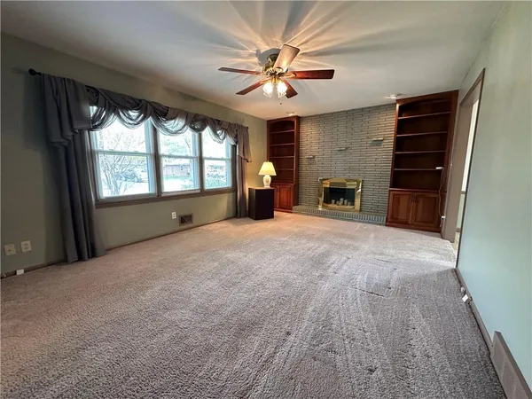 $280,000 | 12121 East 39th Terrace South, Independence, MO 64052