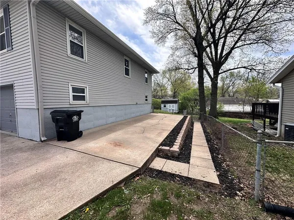 $280,000 | 12121 East 39th Terrace South, Independence, MO 64052