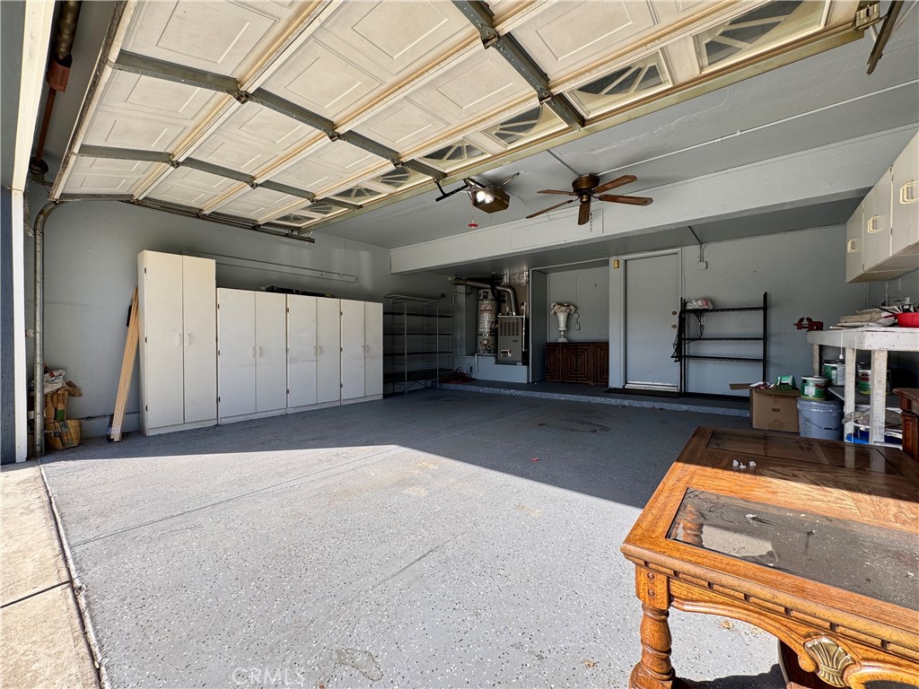 21 North Slope Lane Pomona, CA 91766 - Photo 43 of 48 a room with furniture