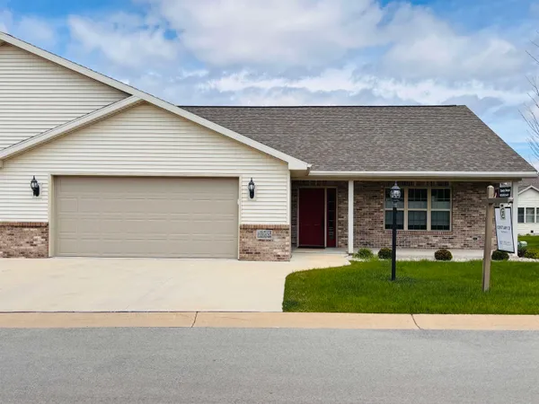 $479,900 | 1365 Candlelight Lane, Fond du Lac, WI 54937