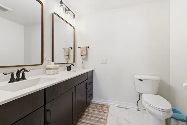 $479,900 | 1365 Candlelight Lane, Fond du Lac, WI 54937