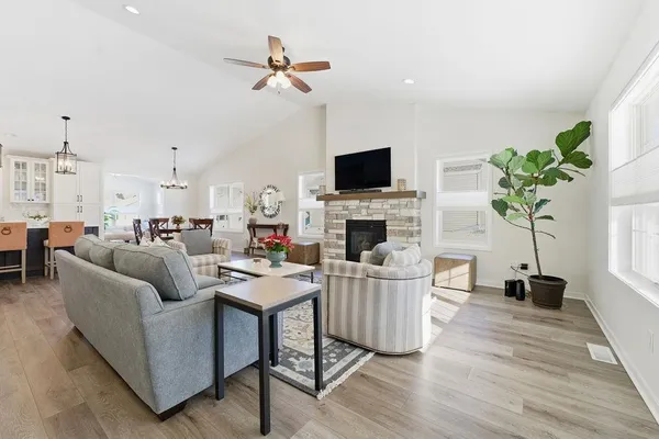 $479,900 | 1365 Candlelight Lane, Fond du Lac, WI 54937