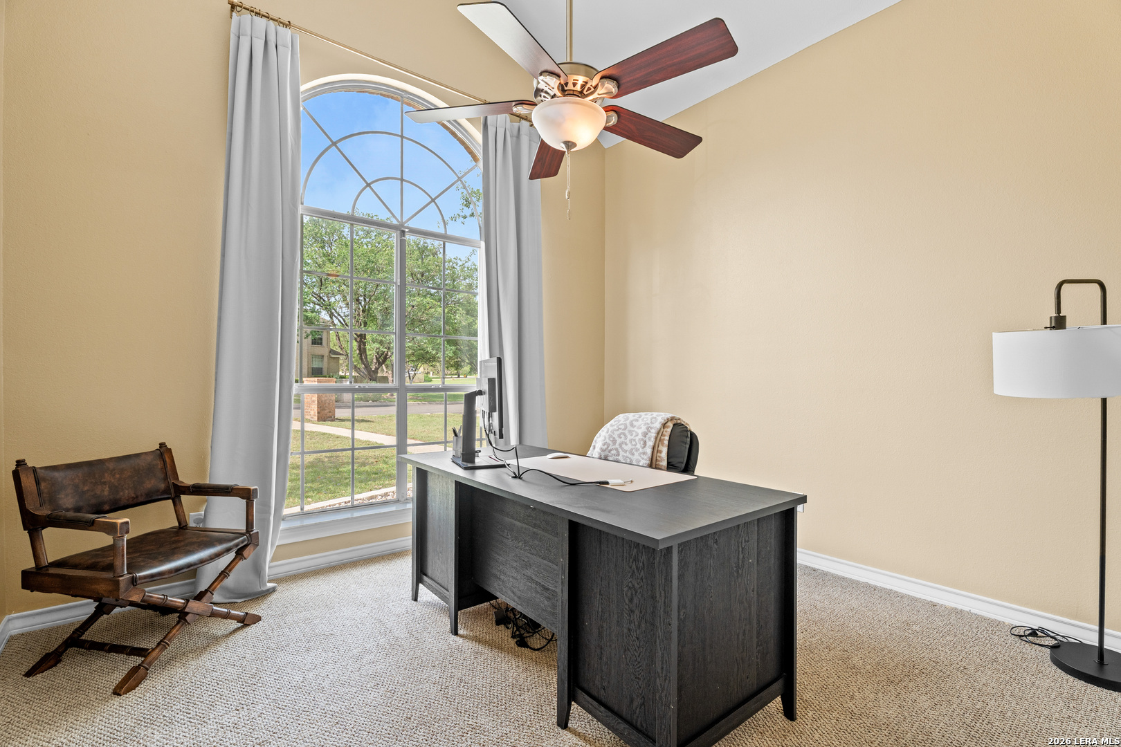 29314 Sumpter Drive Fair Oaks Ranch, TX 78015 - Photo 25 of 44 a room with a desk and a window