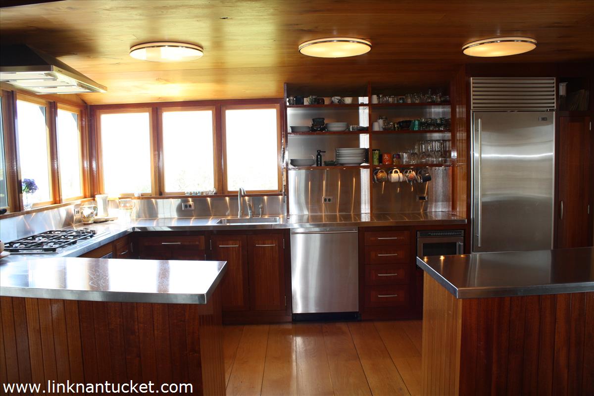8 New South Road Nantucket, MA 02554 - Photo 12 of 12 Gallery Image 12