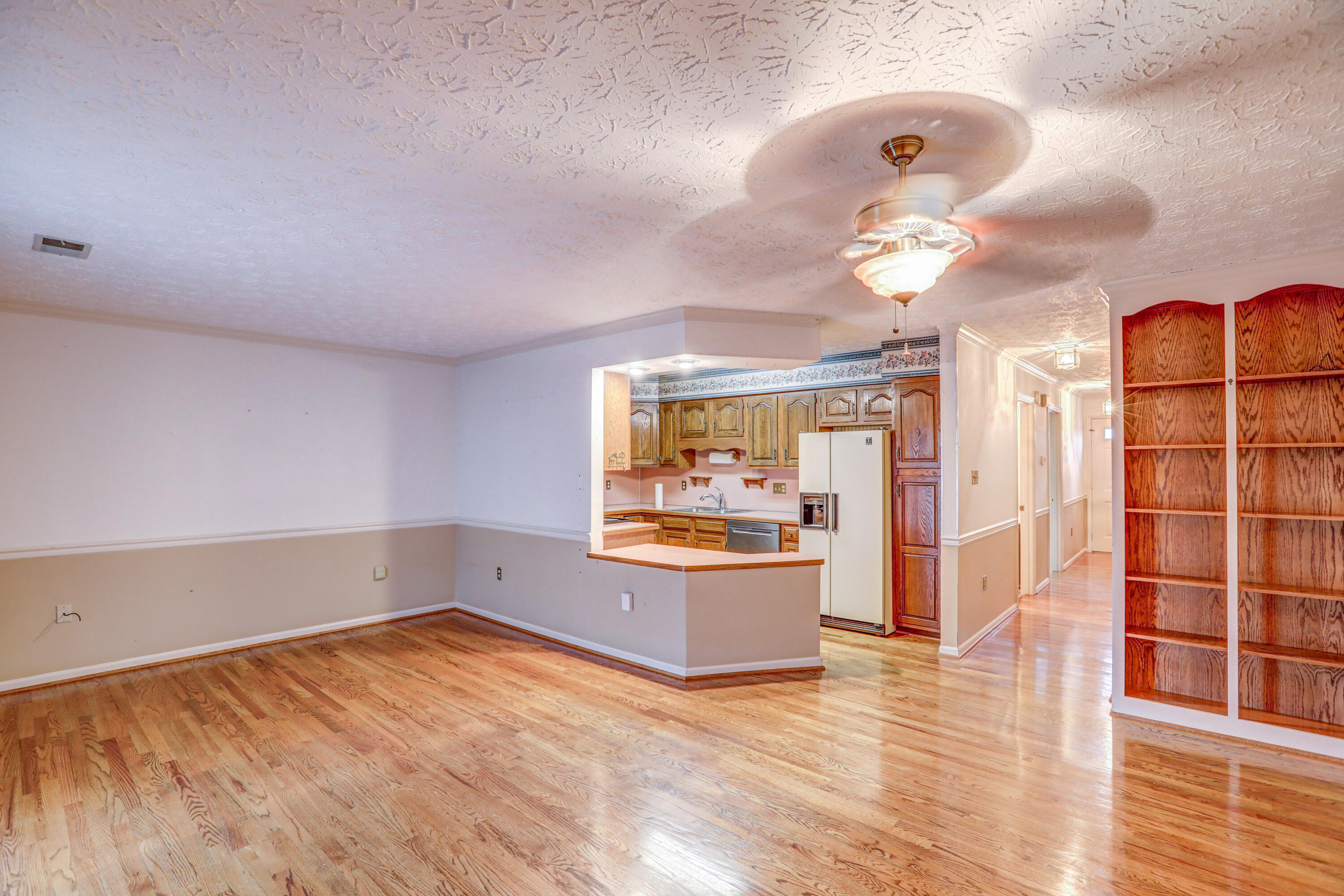 1254 Konnarock Road, Unit 1254 Kingsport, TN 37664 - Photo 11 of 34 B42A1531_2_3_4_5