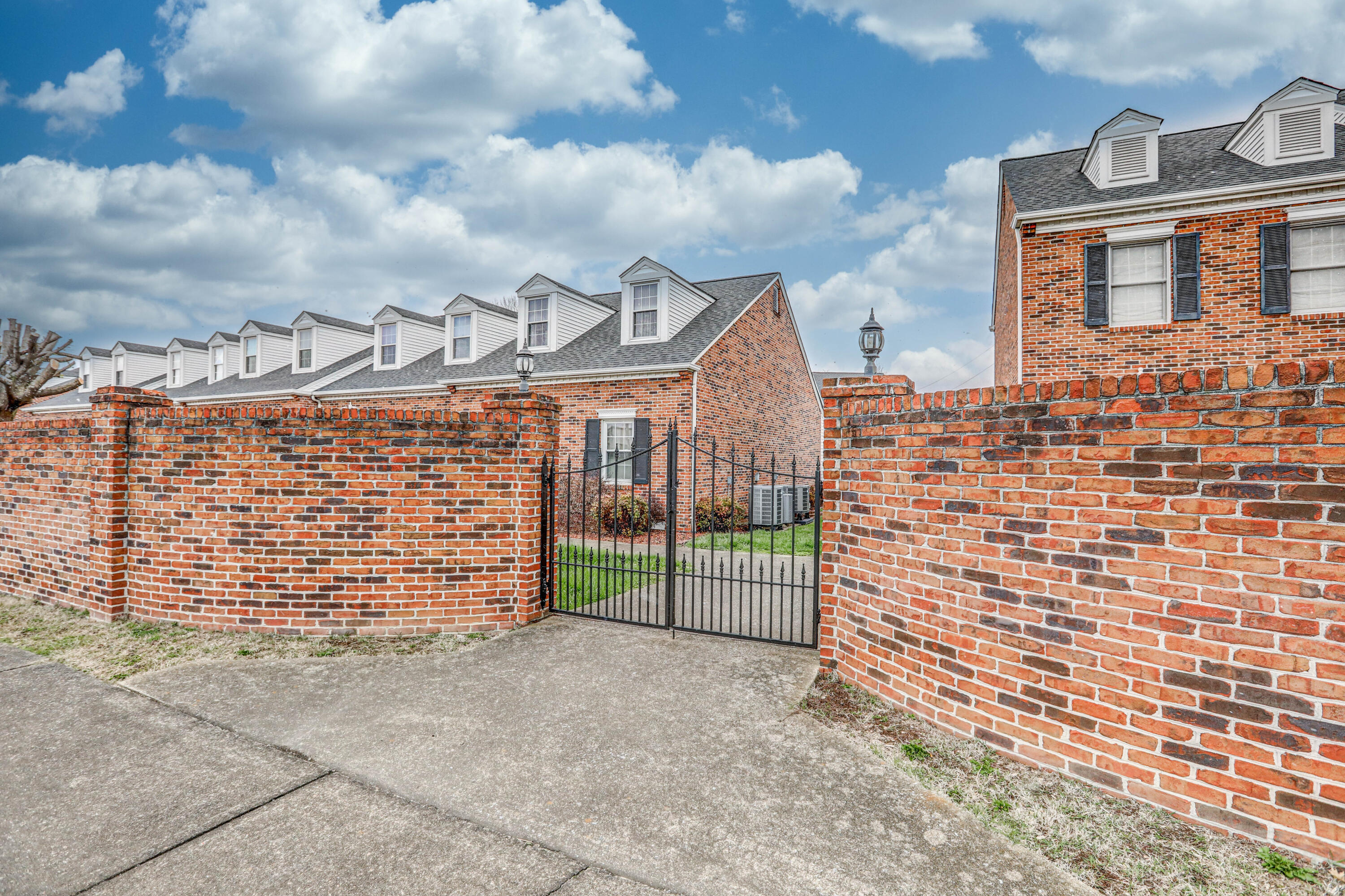 1254 Konnarock Road, Unit 1254 Kingsport, TN 37664 - Photo 33 of 34 B42A1646_47_48_49_50-Edit