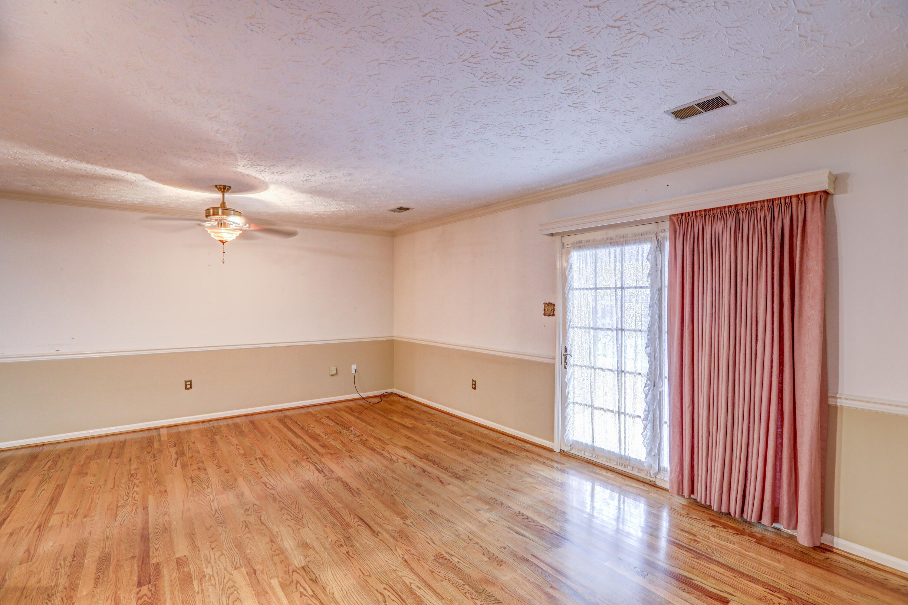 1254 Konnarock Road, Unit 1254 Kingsport, TN 37664 - Photo 8 of 34 B42A1516_17_18_19_20