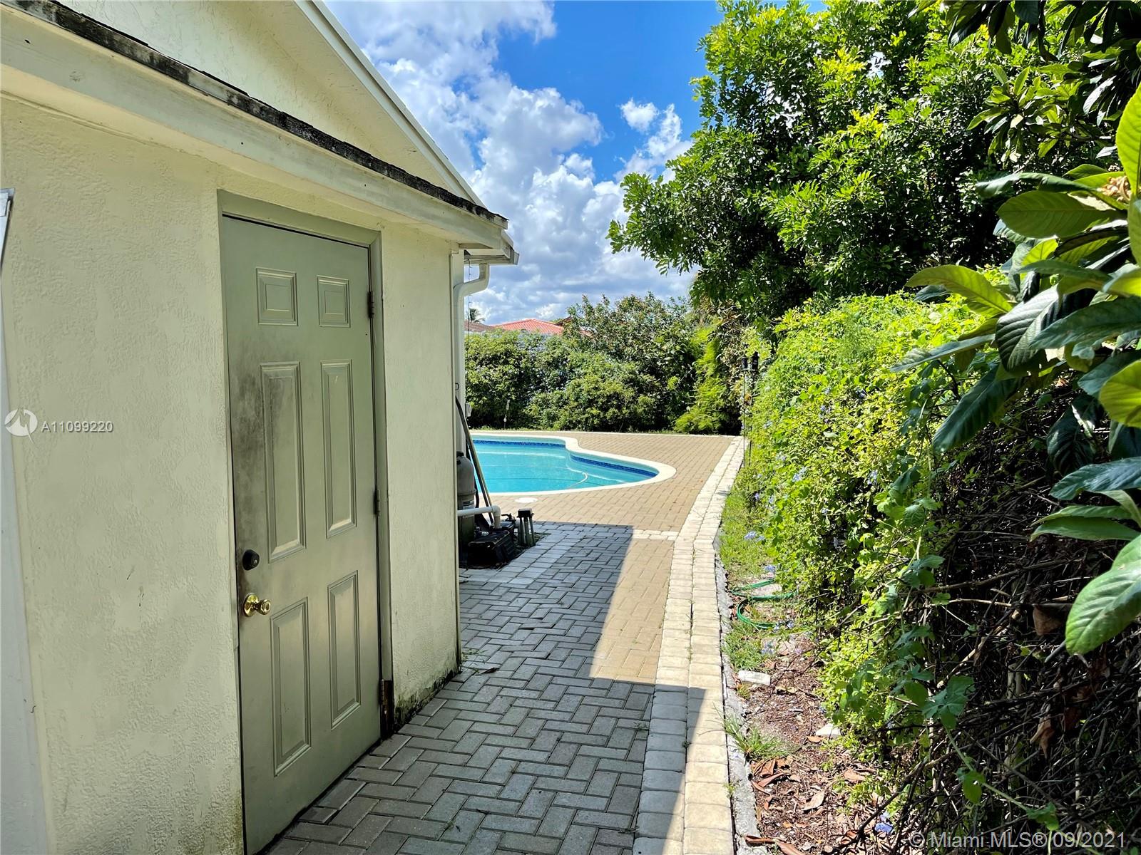 10735 Eland Street Boca Raton, FL 33428 - Photo 17 of 20 Gallery Image 17