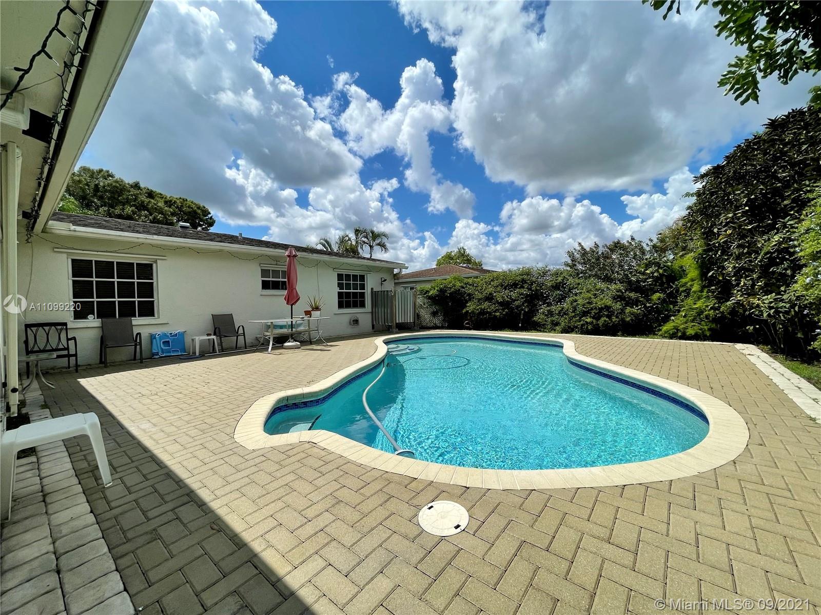 10735 Eland Street Boca Raton, FL 33428 - Photo 19 of 20 Gallery Image 19