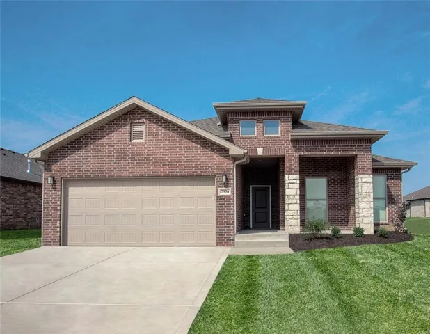 $467,250 | 25492 West 84th Street, Lenexa, KS 66227