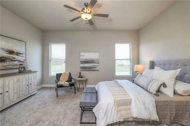 $467,250 | 25492 West 84th Street, Lenexa, KS 66227