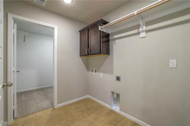 $467,250 | 25492 West 84th Street, Lenexa, KS 66227