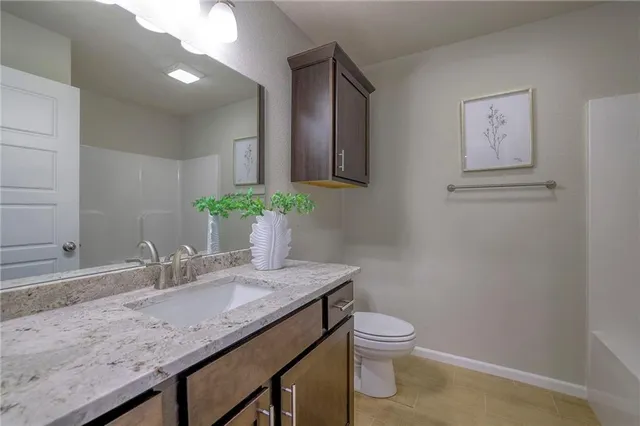 $467,250 | 25492 West 84th Street, Lenexa, KS 66227