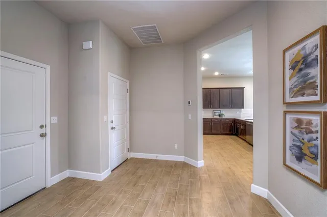 $467,250 | 25492 West 84th Street, Lenexa, KS 66227