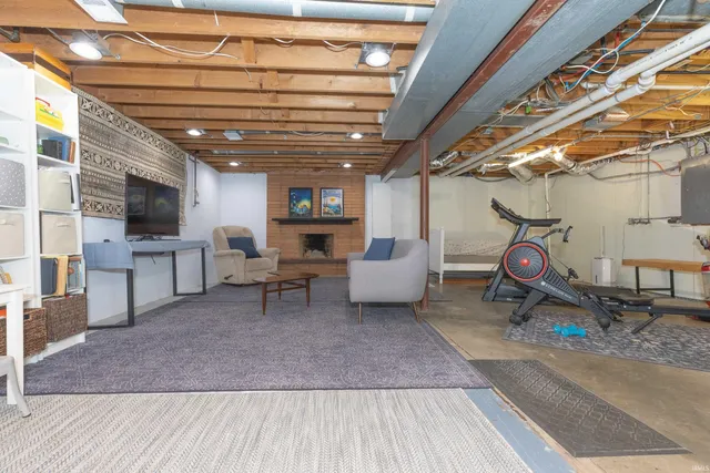 $399,000 | 1411 Oriole Drive, Evansville, IN 47715