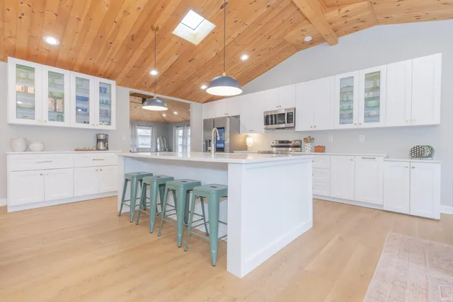 $399,000 | 1411 Oriole Drive, Evansville, IN 47715