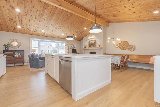 $399,000 | 1411 Oriole Drive, Evansville, IN 47715