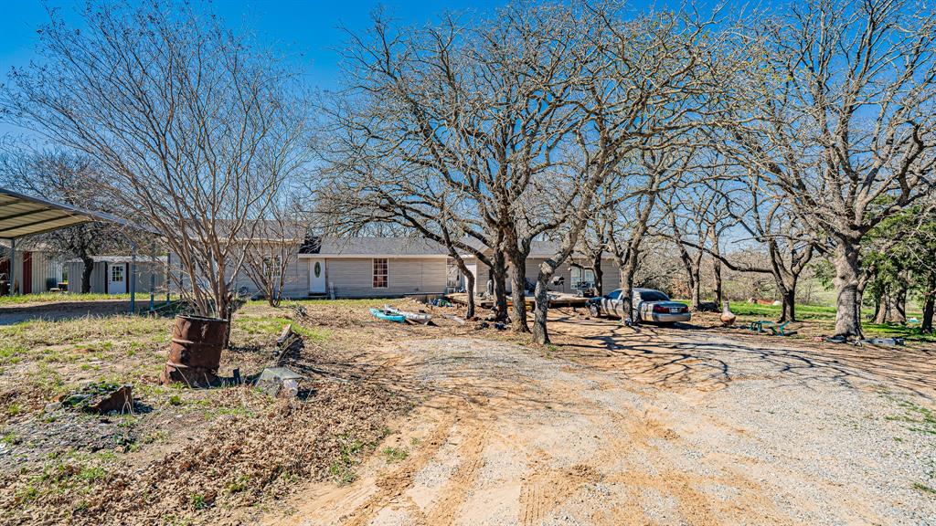 178 County Road 4372 Decatur, TX 76234 - Photo 1 of 31
