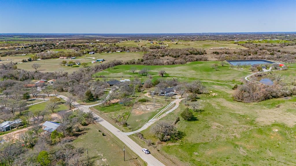 178 County Road 4372 Decatur, TX 76234 - Photo 18 of 31