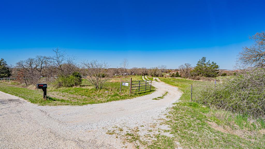 178 County Road 4372 Decatur, TX 76234 - Photo 21 of 31