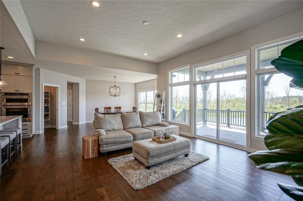 12771 Granite Ridge Circle Fishers, IN 46038 - Photo 12 of 57 Gallery Image 12