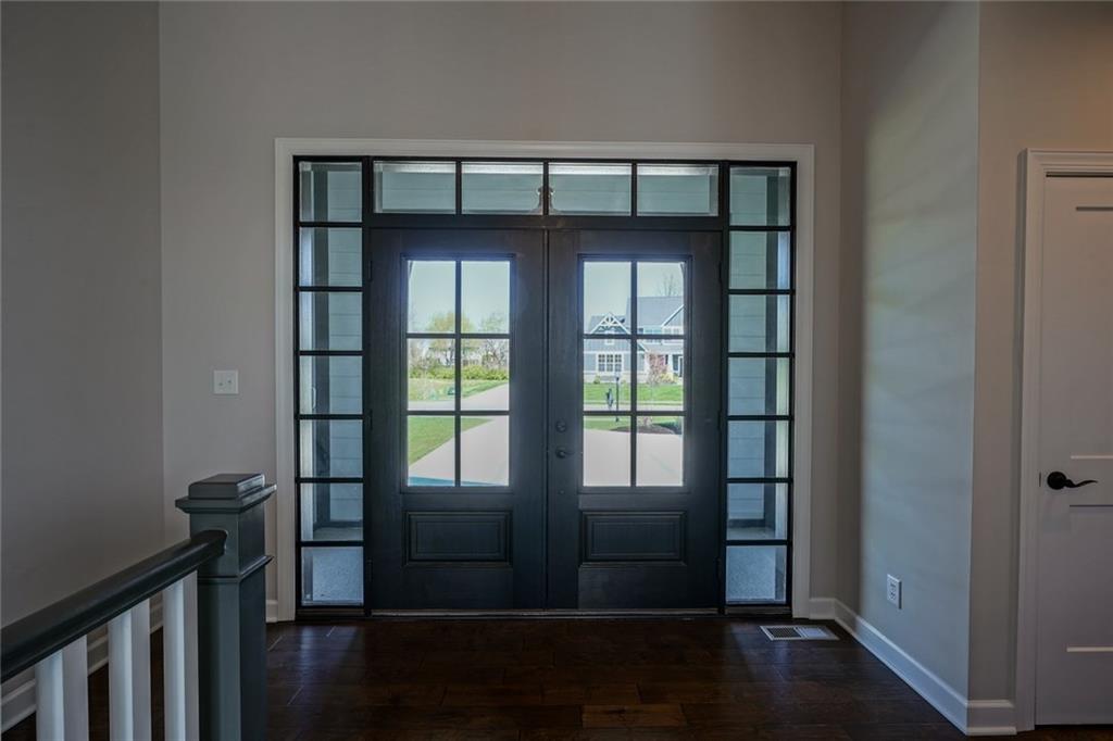 12771 Granite Ridge Circle Fishers, IN 46038 - Photo 5 of 57 Gallery Image 5