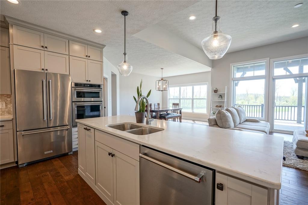 12771 Granite Ridge Circle Fishers, IN 46038 - Photo 7 of 57 Gallery Image 7