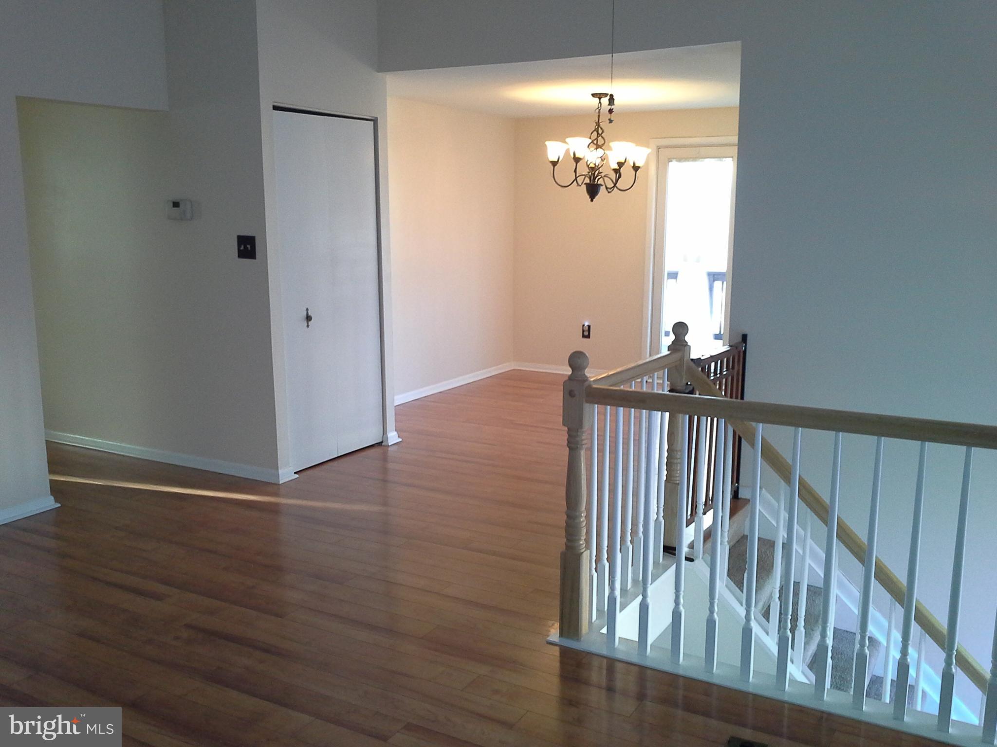 9315 Beowulf Circle Baltimore, MD 21237 - Photo 14 of 28 Lots of Open Space, LR into DR