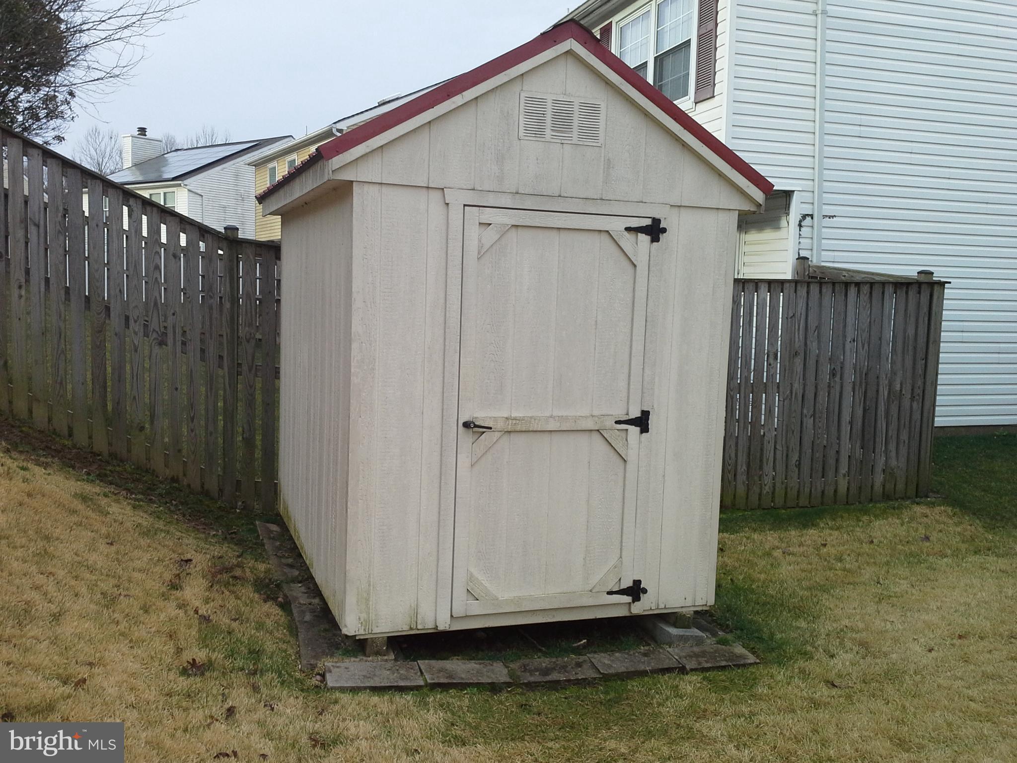 9315 Beowulf Circle Baltimore, MD 21237 - Photo 4 of 28 Extra on site storage