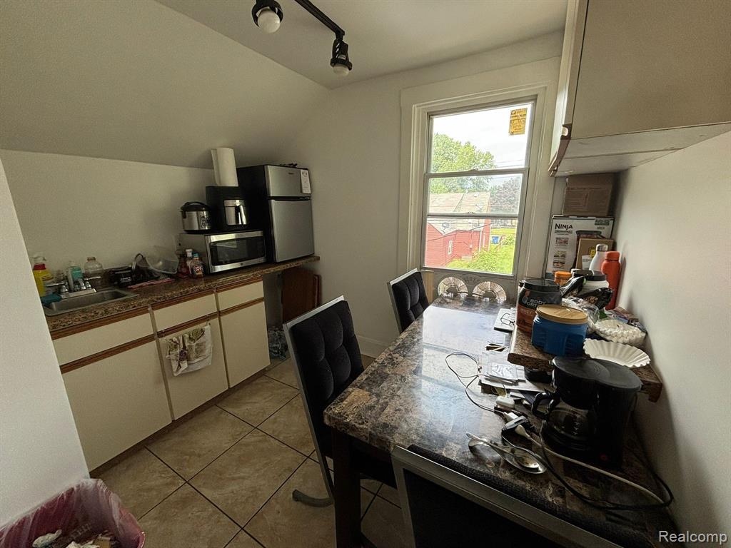 11429 East 8 Mile Road Warren, MI 48089 - Photo 20 of 34 Gallery Image 20