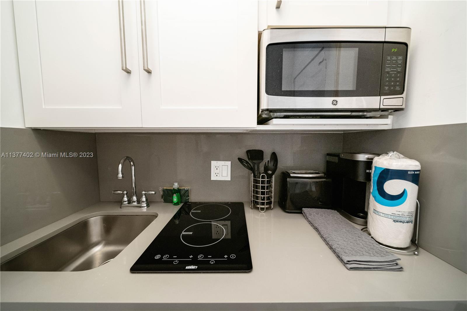 7300 Ocean Terrace, Unit 110 Miami Beach, FL 33141 - Photo 14 of 24